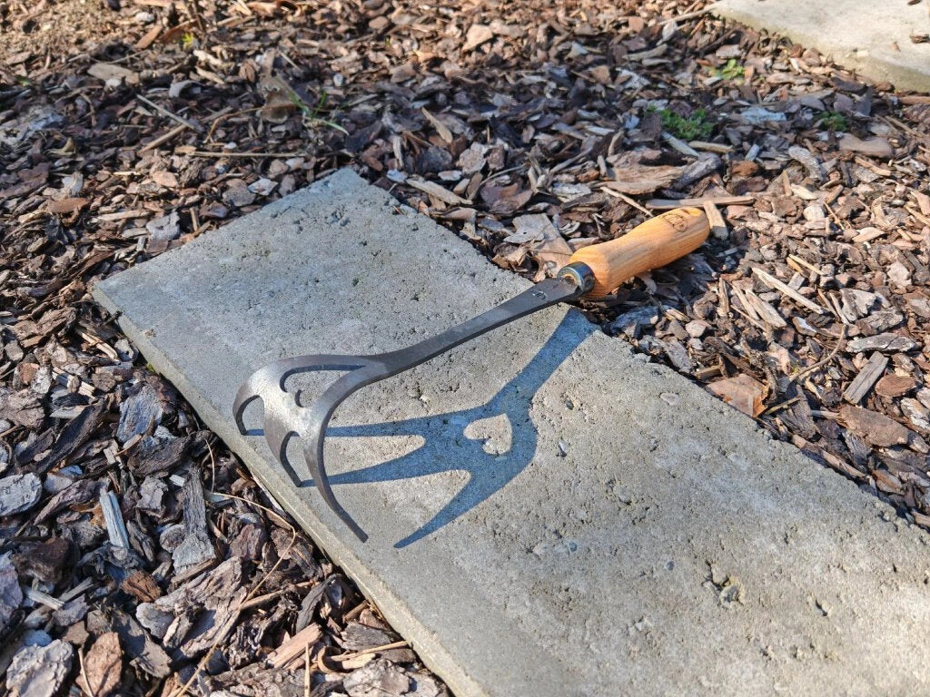 kultivátor pôdy tri hroty Bereš tools